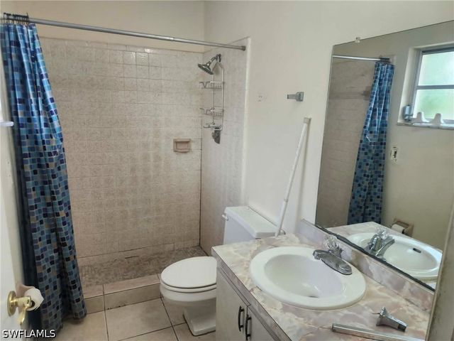 804 92nd AVE N, Naples, FL 34108