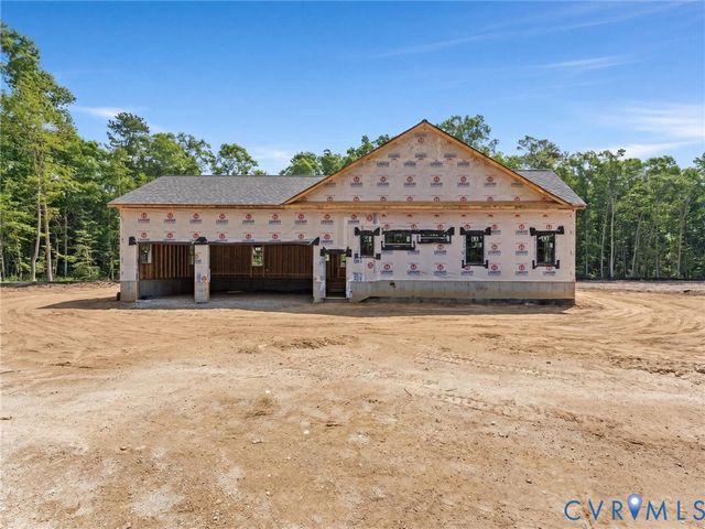 13216 Bradley Bridge Rd, Chester, VA 23831