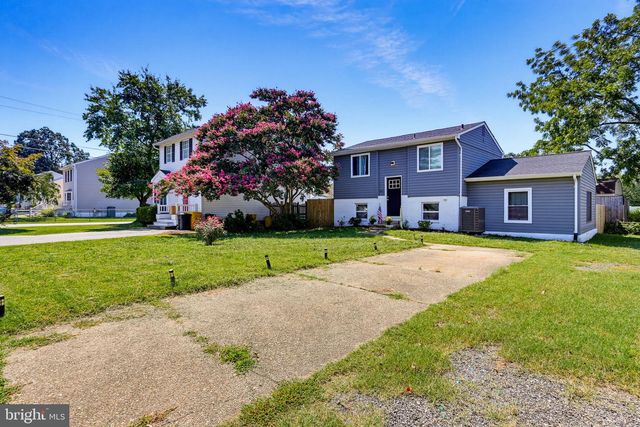 7824 CATHERINE AVE, Pasadena, MD 21122
