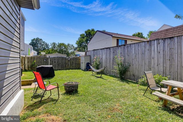 7824 CATHERINE AVE, Pasadena, MD 21122