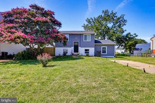 7824 CATHERINE AVE, Pasadena, MD 21122