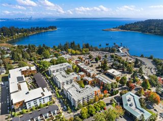 180 Harbor Square Loop NE #B421, Bainbridge Island, WA 98110