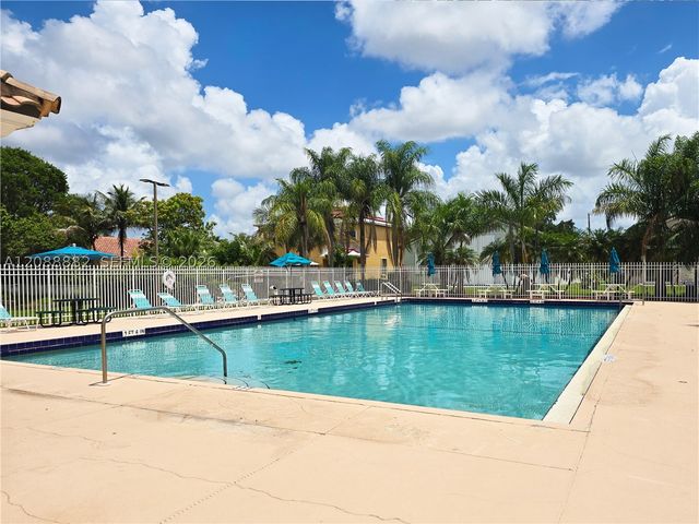 1764 NW 166th Ave 1764, Pembroke Pines, FL 33028