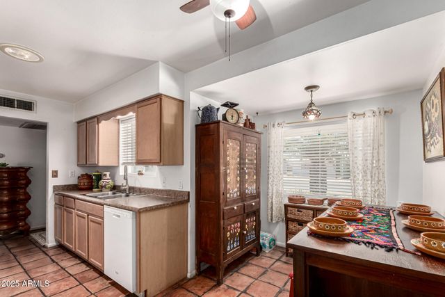 5502 E BILLINGS Street, Mesa, AZ 85205