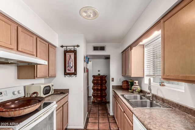 5502 E BILLINGS Street, Mesa, AZ 85205