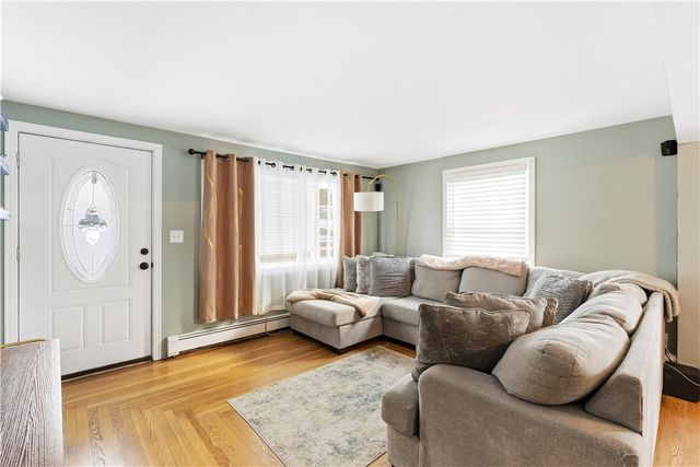 727 Mendon Road, Woonsocket, RI 02895