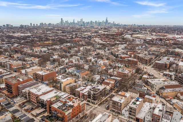 3150 N Oakley Avenue 2N, Chicago, IL 60618