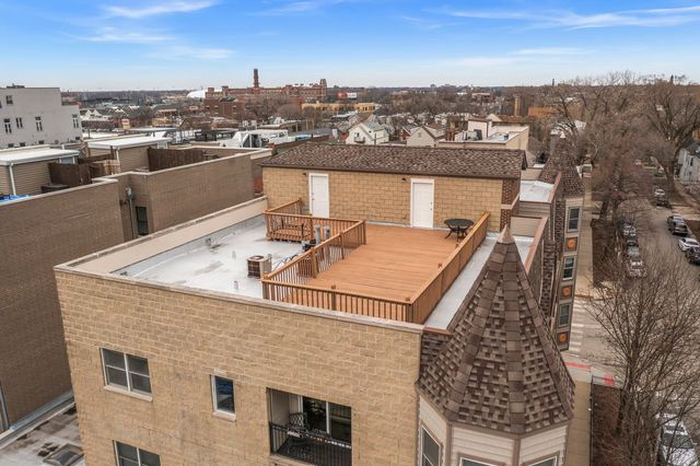 3150 N Oakley Avenue 2N, Chicago, IL 60618