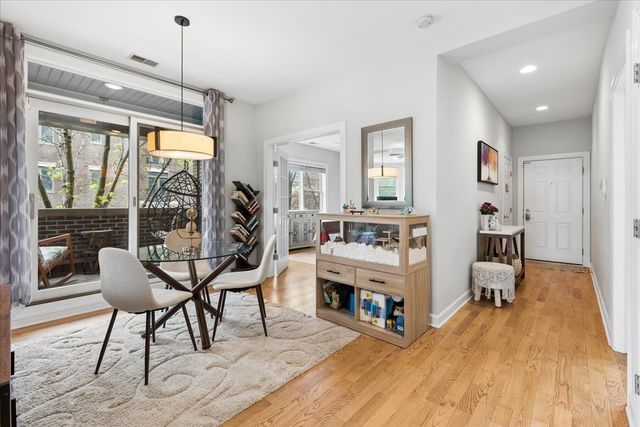 3150 N Oakley Avenue 2N, Chicago, IL 60618