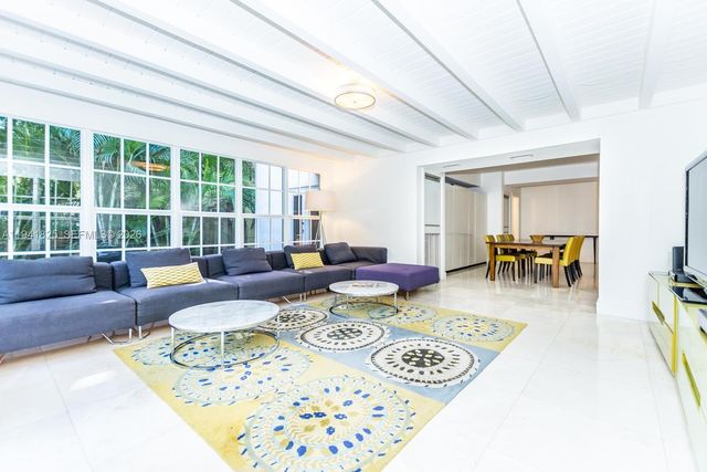 5835 La Gorce Dr, Miami Beach, FL 33140