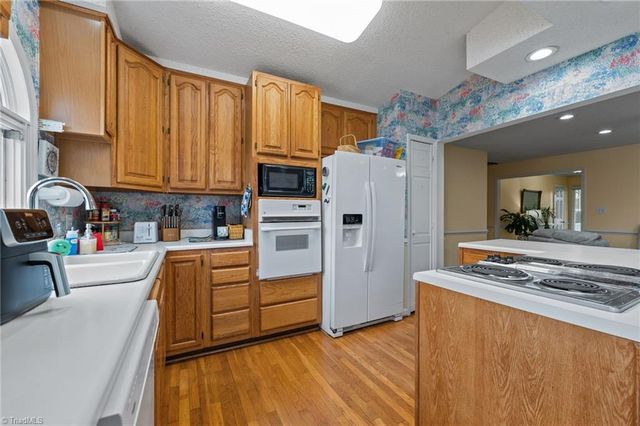 3910 Waterton Road, Summerfield, NC 27358