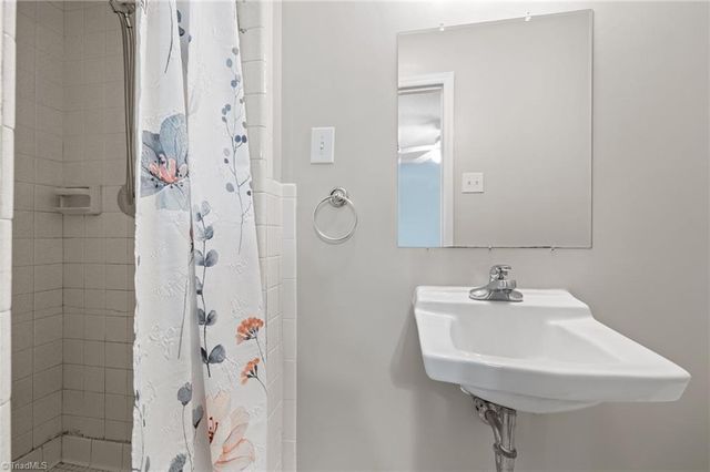 3910 Waterton Road, Summerfield, NC 27358