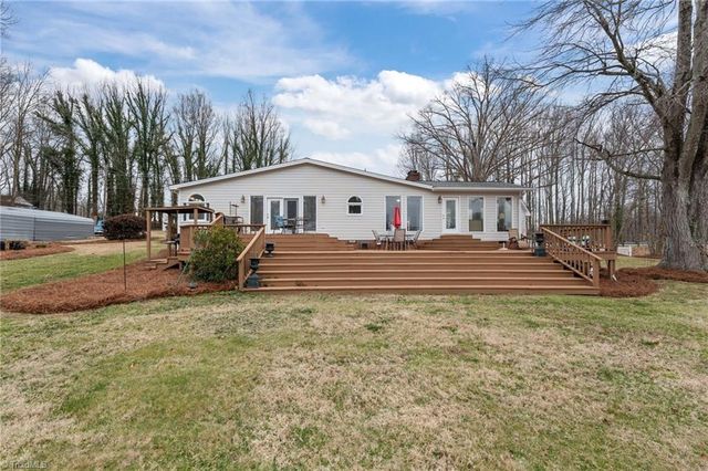 3910 Waterton Road, Summerfield, NC 27358