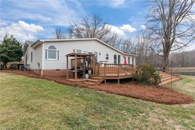 3910 Waterton Road, Summerfield, NC 27358