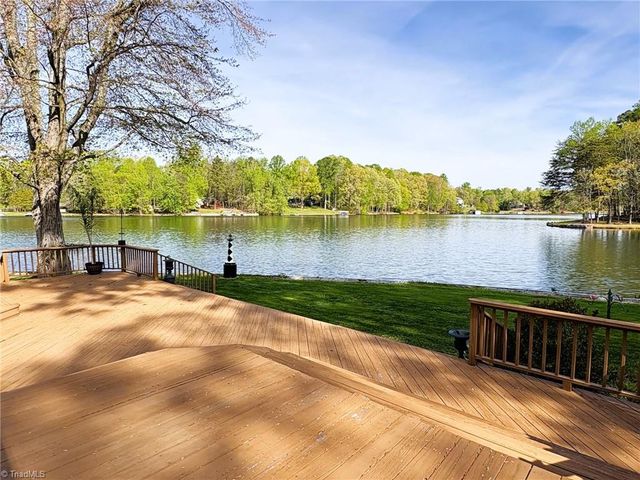 3910 Waterton Road, Summerfield, NC 27358