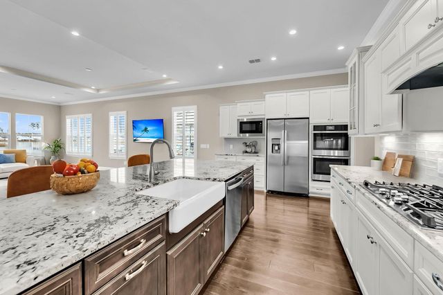 327 Tupelo Lake Drive, Summerville, SC 29486