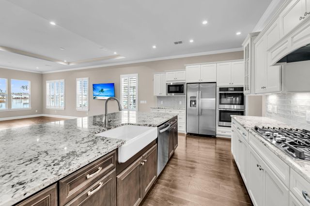 327 Tupelo Lake Drive, Summerville, SC 29486