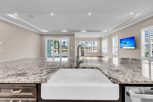 327 Tupelo Lake Drive, Summerville, SC 29486