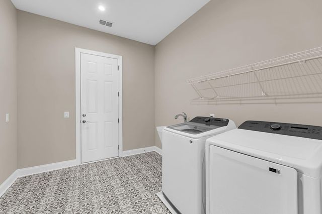 327 Tupelo Lake Drive, Summerville, SC 29486