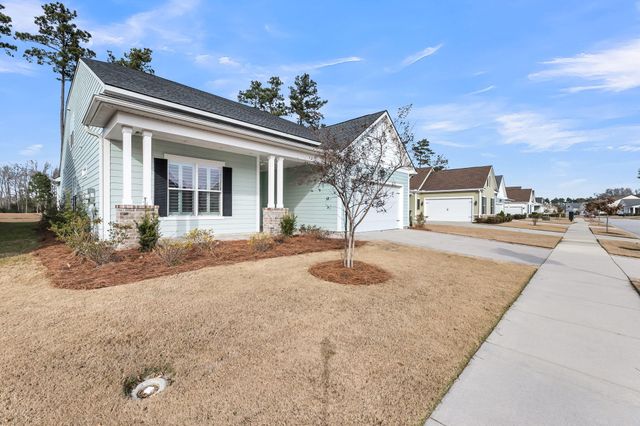 327 Tupelo Lake Drive, Summerville, SC 29486