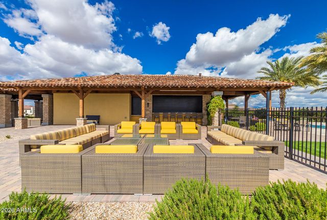 932 E VESPER Trail, Queen Creek, AZ 85140