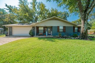 220 Rs County Road 3324, Emory, TX 75440