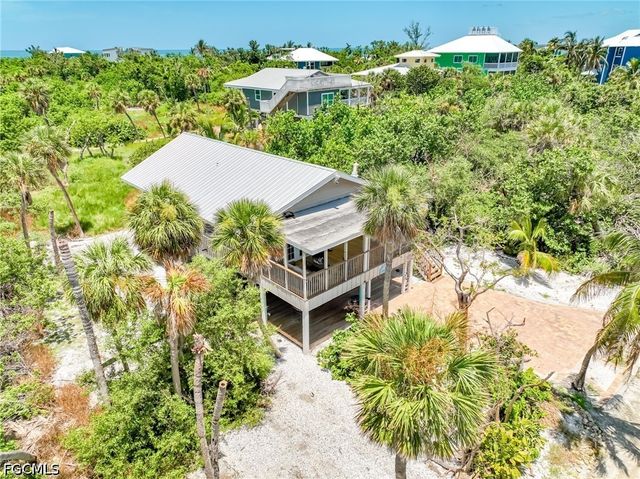 140 Mourning Dove DR, Upper Captiva, FL 33924