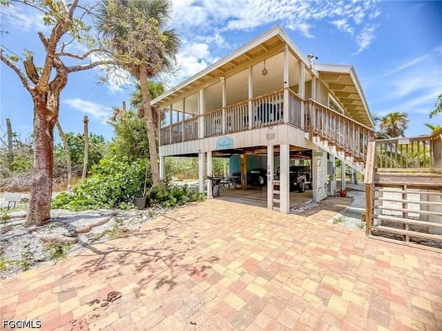 140 Mourning Dove DR, Upper Captiva, FL 33924