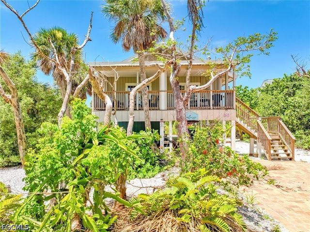 140 Mourning Dove DR, Upper Captiva, FL 33924