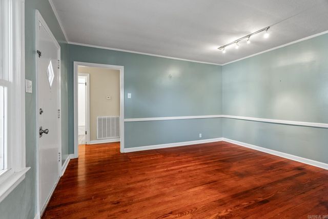 6613 Beacon Street, Little Rock, AR 72207