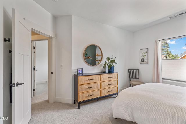 63315 Wrangler Place, Bend, OR 97703