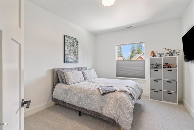 63315 Wrangler Place, Bend, OR 97703