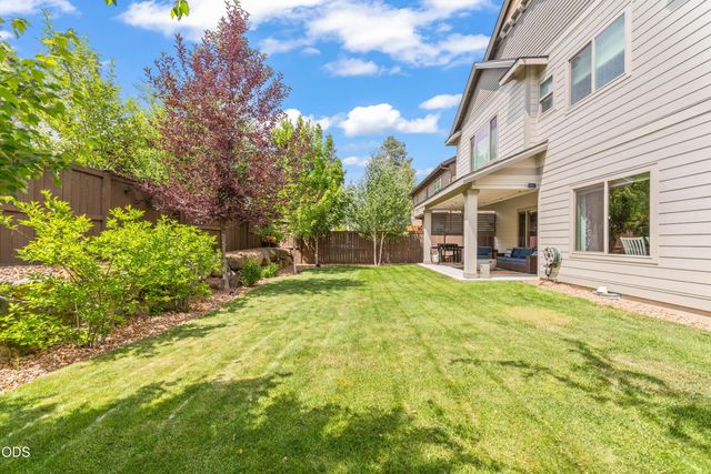 63315 Wrangler Place, Bend, OR 97703
