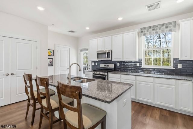 1707 Devon Ln, Rockaway Twp., NJ 07866