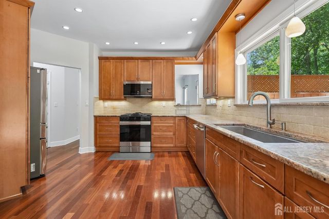 30 Yale Terrace, Montgomery, NJ 08540