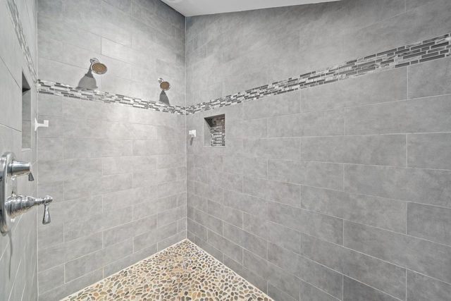 N1817 Wildwood DRIVE, Lake Geneva, WI 53147