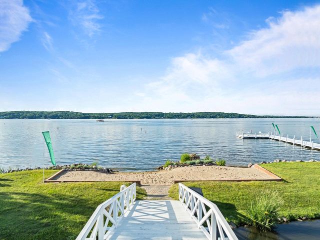N1817 Wildwood DRIVE, Lake Geneva, WI 53147