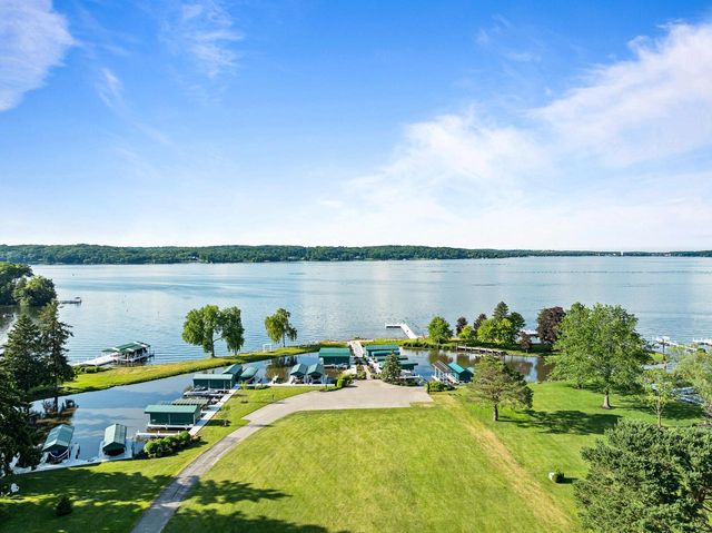 N1817 Wildwood DRIVE, Lake Geneva, WI 53147