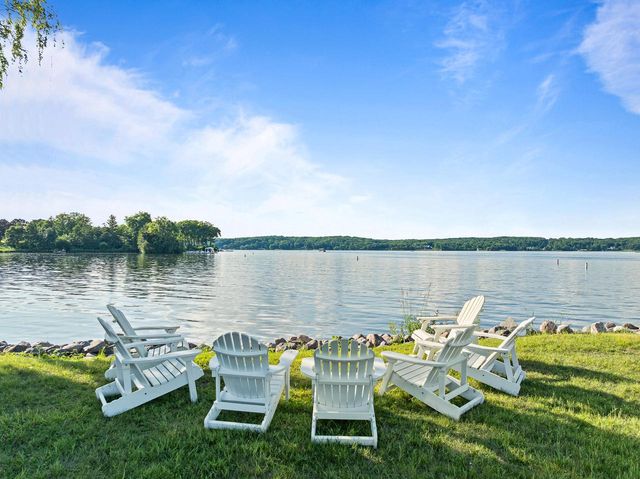 N1817 Wildwood DRIVE, Lake Geneva, WI 53147