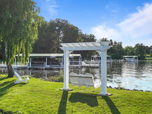 N1817 Wildwood DRIVE, Lake Geneva, WI 53147
