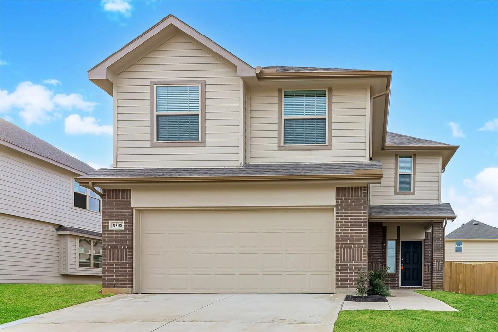 8308 Yaupon Holly Court, Fort Worth, TX 76123
