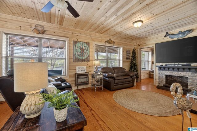 488 SULPHUR CREEK LANE, Sylacauga, AL 35151