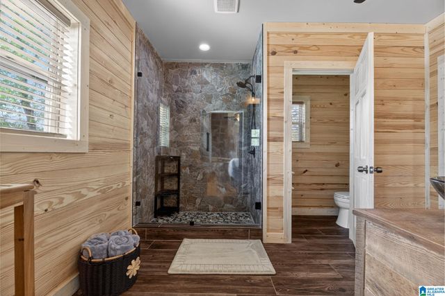 488 SULPHUR CREEK LANE, Sylacauga, AL 35151
