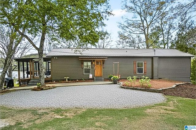 488 SULPHUR CREEK LANE, Sylacauga, AL 35151