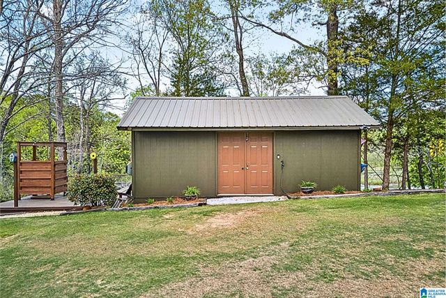 488 SULPHUR CREEK LANE, Sylacauga, AL 35151