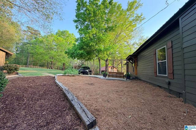 488 SULPHUR CREEK LANE, Sylacauga, AL 35151