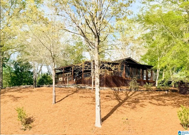 488 SULPHUR CREEK LANE, Sylacauga, AL 35151