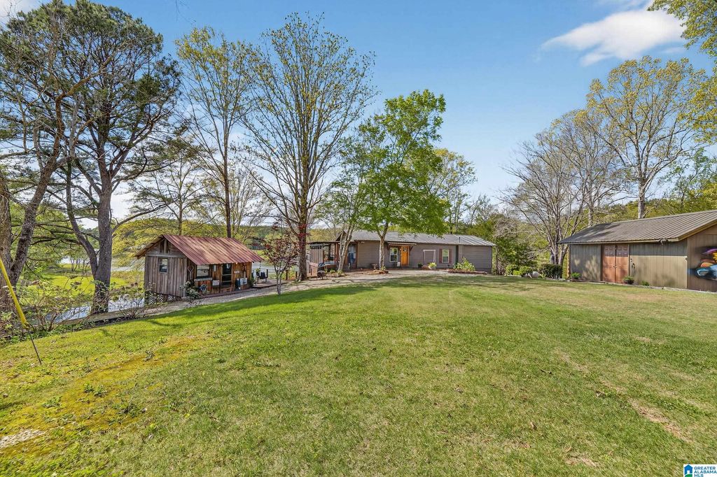 488 SULPHUR CREEK LANE, Sylacauga, AL 35151