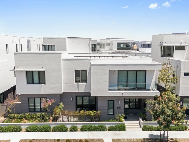 2165 Peebler Way, Tustin, CA 92782