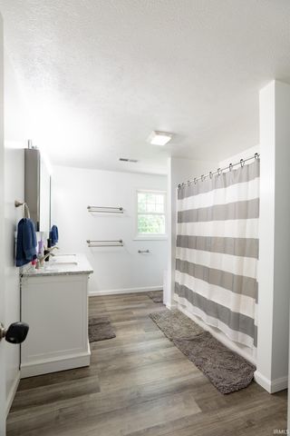29715 Cardinal Avenue, Elkhart, IN 46516